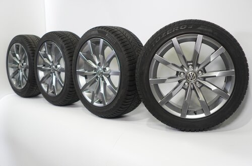 Volkswagen Volkswagen Arteon Passat Monterey 18 inch velgen Pirelli Winterbanden Origineel Volkswagen Volkswagen Arteon Passat Monterey 18 inch velgen Pirelli Winterbanden Origineel