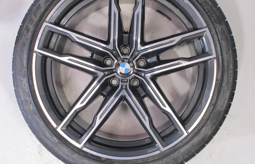 BMW BMW M8 F91 F92 F93 810M 20 inch Pirelli Zomerbanden Nieuw Origineel