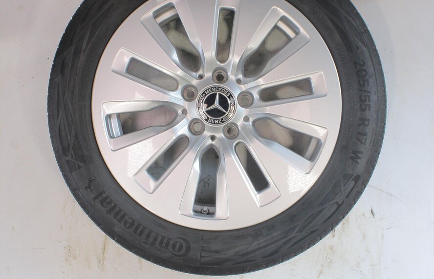 Mercedes Mercedes C-Klasse C206 S206 W206 17 inch Continental Zomerbanden Origineel