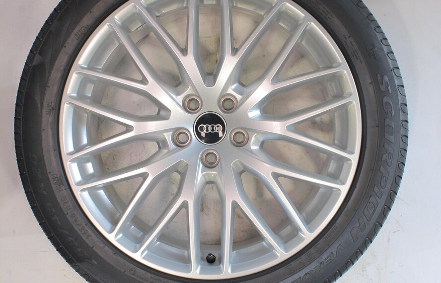 Audi Audi Q5 SQ5 80A 20 inch Pirelli Zomerbanden Origineel