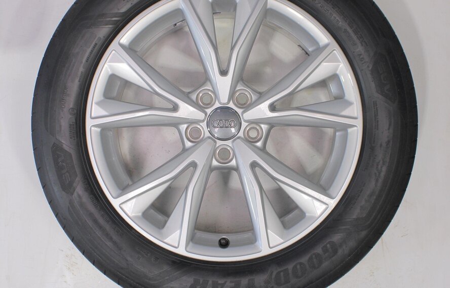 Audi Audi Q3 SQ3 F3B 18 inch Goodyear Zomerbanden Origineel