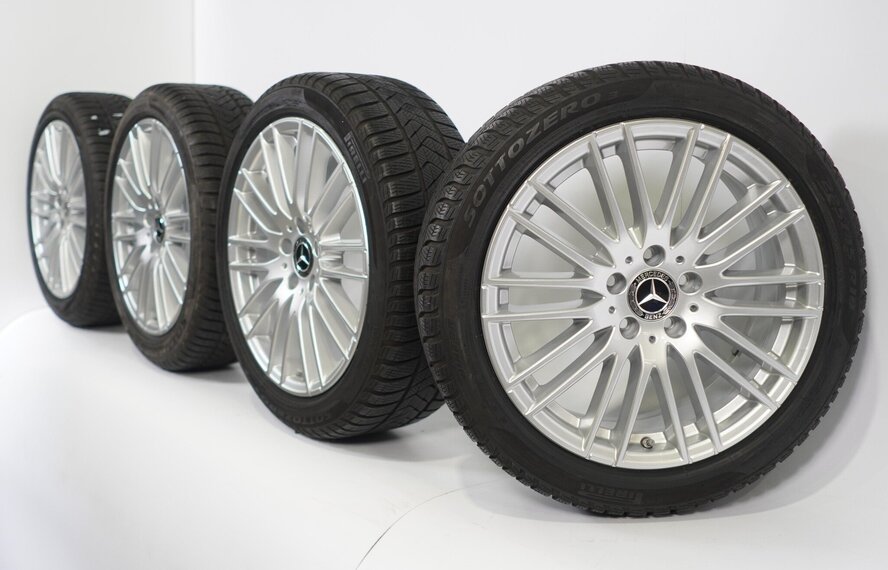 Mercedes Mercedes C-Klasse C206 S206 W206 18 inch Pirelli Runflat Winterbanden Origineel