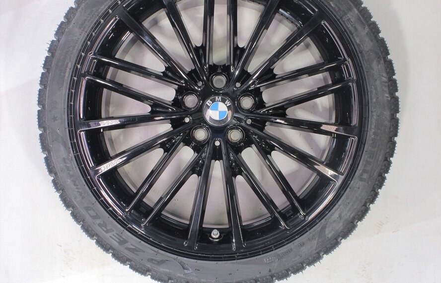 BMW BMW 5 serie G30 G31 8 serie G14 G15 G16 635 19 inch Pirelli Runflat Winterbanden Nieuw Origineel