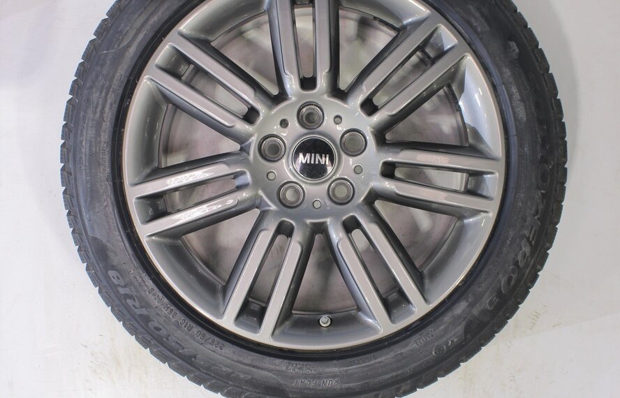 Mini Countryman F60 532 18 inch Pirelli Runflat Winterbanden Nieuw Origineel