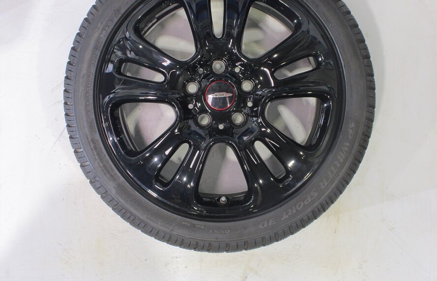 Mini Cooper / S / One / Cabrio F55 F56 F57 JCW510 17 inch Dunlop Runflat Winterbanden Origineel