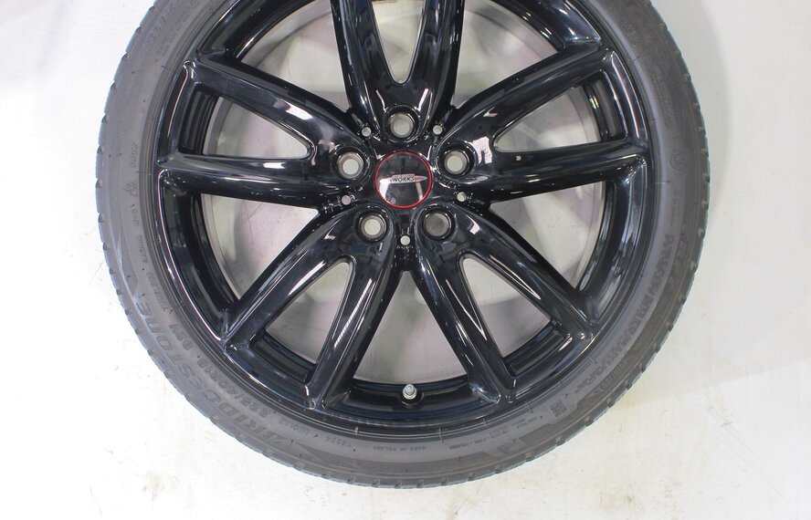 Mini Clubman F54 JCW520 18 inch Bridgestone Runflat Winterbanden Origineel