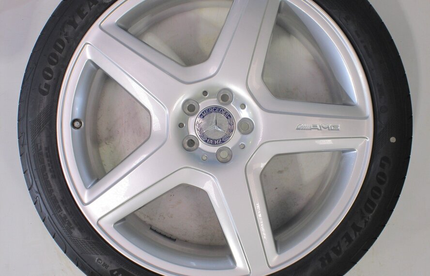 Mercedes Mercedes R-Klasse W251 21 inch Goodyear Zomerbanden Origineel