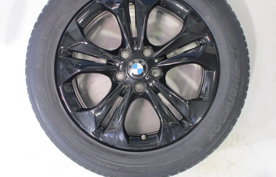 BMW BMW X1 F48 X2 F39 564 17 inch Hankook Winterbanden Nieuw Origineel