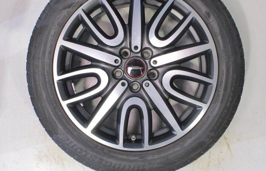 Mini Mini Countryman F60 JCW529 18 inch Bridgestone Runflat Winterbanden Origineel