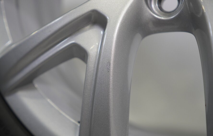 BMW BMW 2 serie F45 F46 Active Gran Tourer 574 17 inch Continental Runflat Winterbanden Origineel