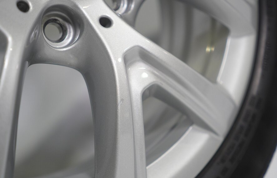 BMW BMW 2 serie F45 F46 Active Gran Tourer 574 17 inch Continental Runflat Winterbanden Origineel