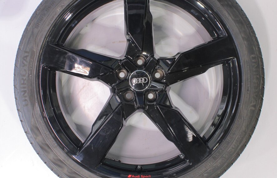Audi Audi Q5 SQ5 80A 21 inch Uniroyal Zomerbanden Origineel