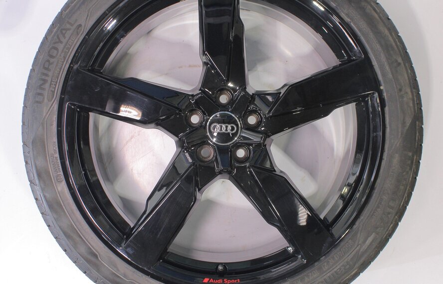 Audi Audi Q5 SQ5 80A 21 inch Uniroyal Zomerbanden Origineel