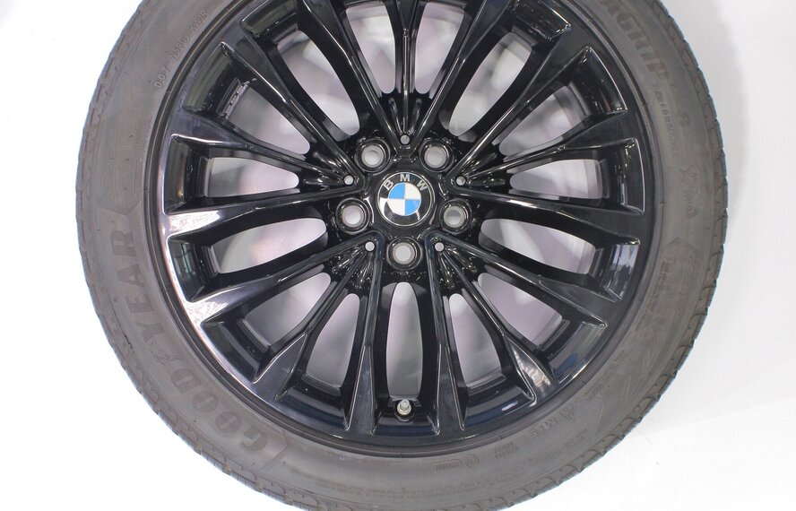 BMW BMW 5 serie G30 G31 8 serie G14 G15 G16 632 18 inch Goodyear Winterbanden Origineel