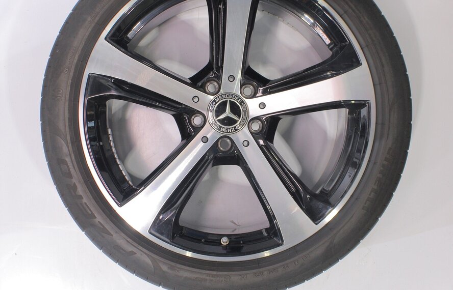 Mercedes Mercedes C-Klasse X206 All-Terrain 19 inch Pirelli Zomerbanden Origineel