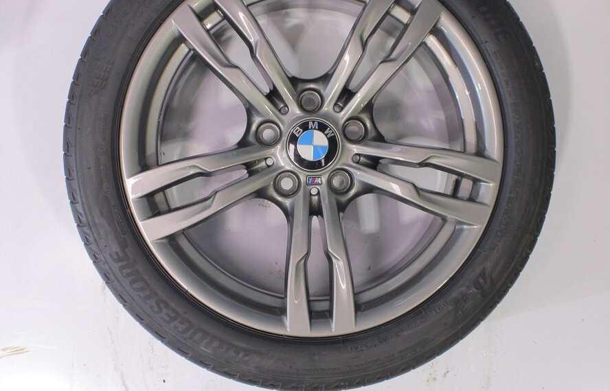 BMW BMW 3 4 serie F30 F31 F32 F33 F36 441M 18 inch Bridgestone Zomerbanden Nieuw Origineel