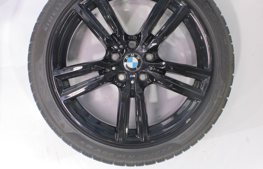 BMW BMW 2 serie F45 F46 Active Gran Tourer 486M 18 inch Pirelli Runflat Winterbanden Origineel