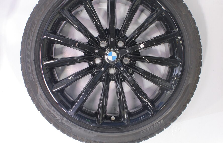BMW BMW 5 serie G30 G31 8 serie G14 G15 G16 633 19 inch Pirelli Runflat Winterbanden Origineel