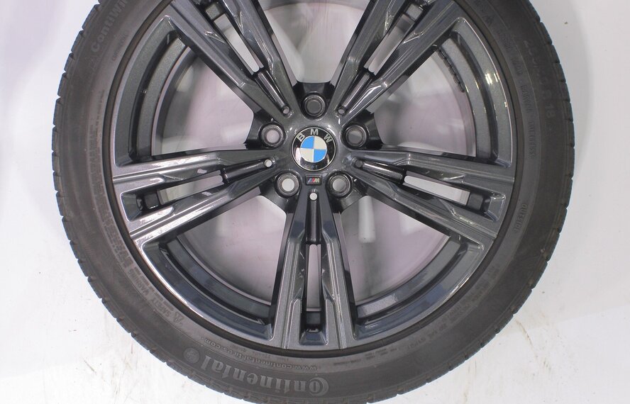 BMW BMW Z4 G29 798M 18 inch Continental Winterbanden Nieuw Origineel
