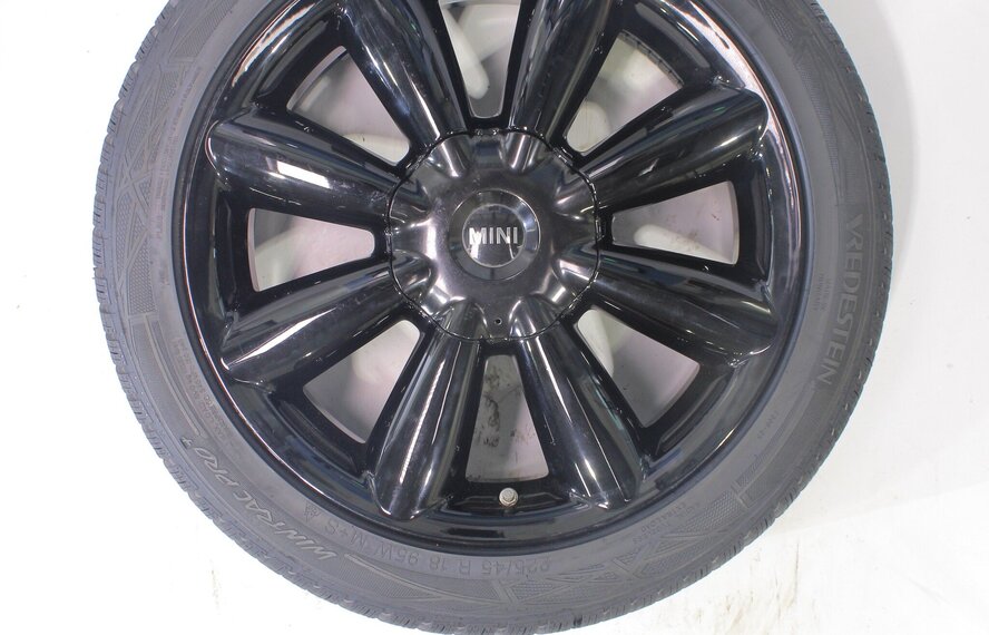 Mini R60 Countryman Turbo Fan R126 18 inch Vredestein Winterbanden Nieuw Origineel