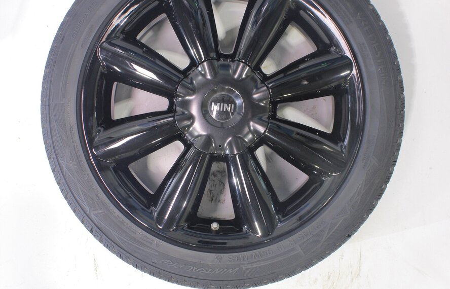 Mini R60 Countryman Turbo Fan R126 18 inch Vredestein Winterbanden Nieuw Origineel