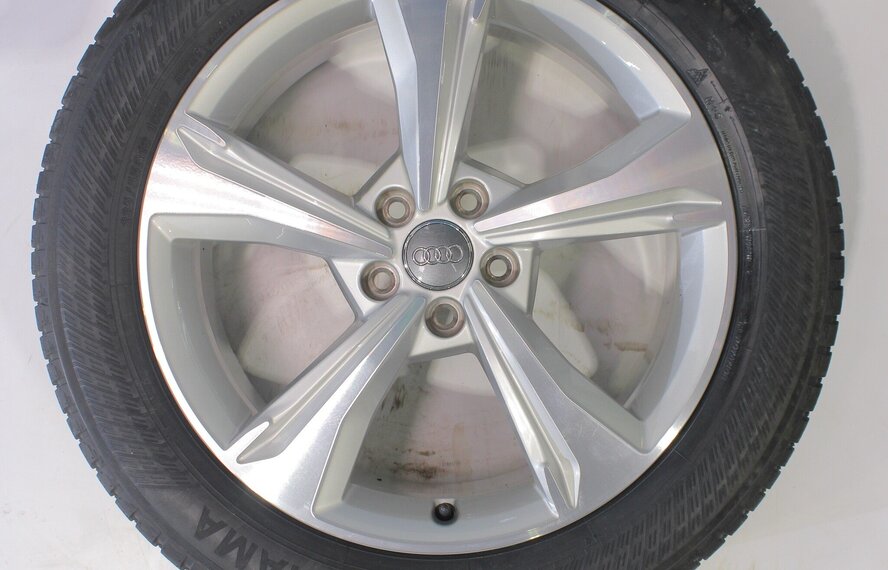 Audi Audi Q5 SQ5 80A 19 inch Yokohama Winterbanden Nieuw Origineel