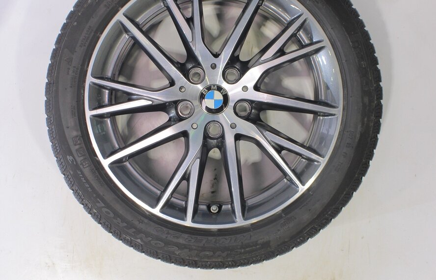 BMW BMW 1 2 serie F40 F44 2 serie Gran Coupe 489 17 inch velgen Pirelli Winterbanden Origineel
