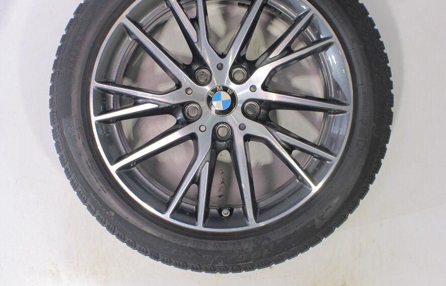 BMW BMW 1 2 serie F40 F44 2 serie Gran Coupe 489 17 inch velgen Pirelli Winterbanden Origineel