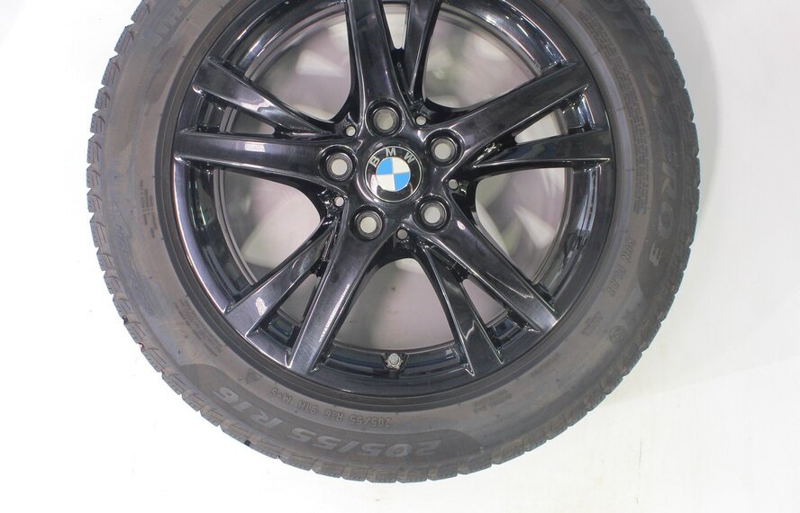 BMW BMW 1 2 serie F40 F44 2 serie Gran Coupe 473 16 inch velgen Pirelli Runflat Winterbanden Origineel