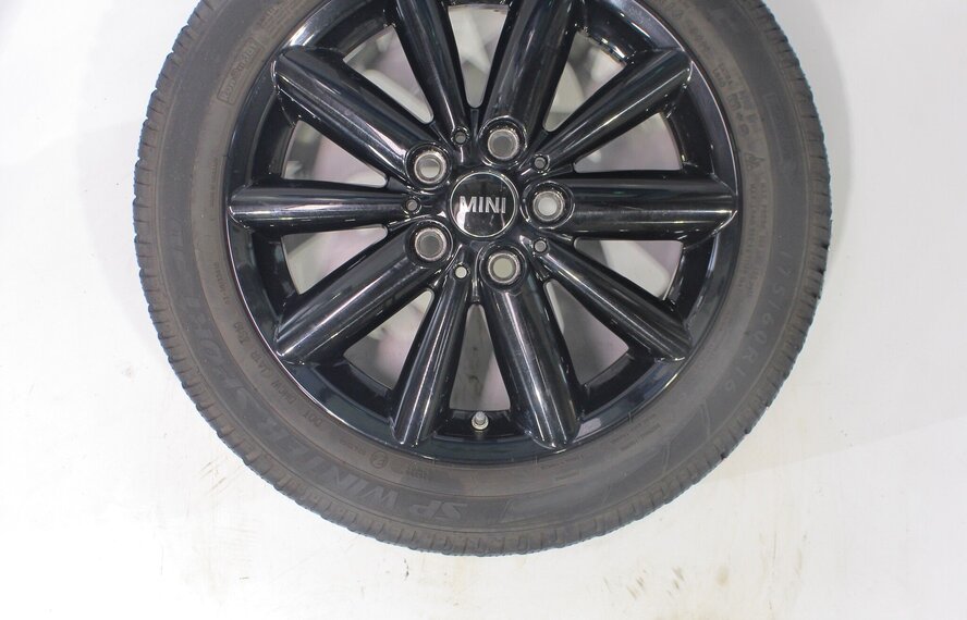 Mini Mini Cooper / S / One / Cabrio F55 F56 F57 508 16 inch velgen Dunlop Runflat Winterbanden Origineel