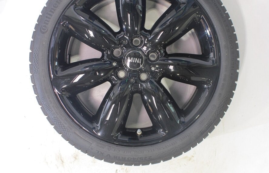 Mini Mini Clubman F54 521 18 inch velgen Continental Runflat Winterbanden Origineel