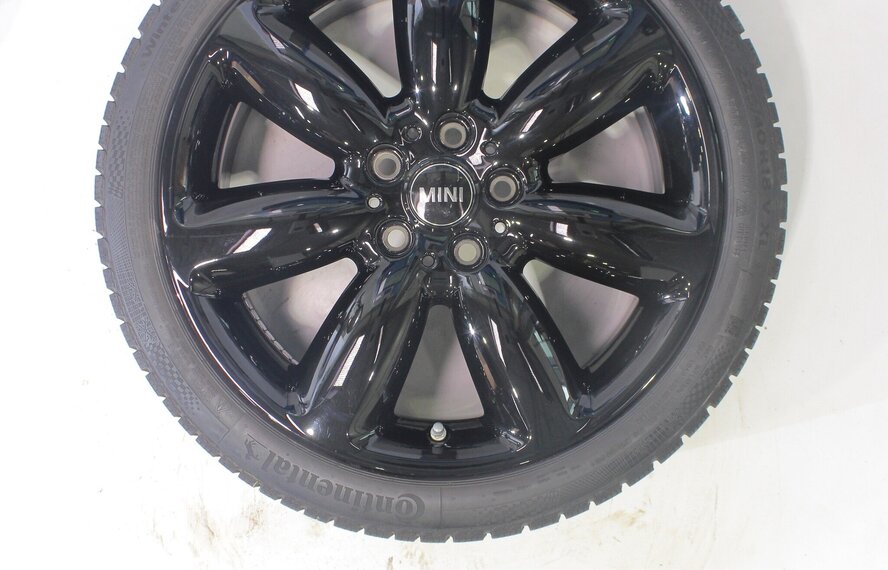 Mini Mini Clubman F54 521 18 inch velgen Continental Runflat Winterbanden Origineel