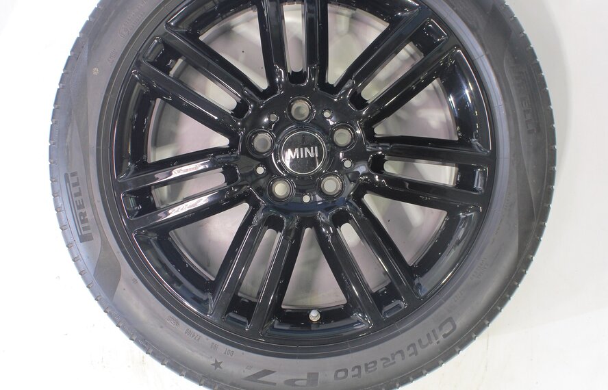 Mini Countryman F60 532 18 inch velgen Pirelli Zomerbanden Nieuw Origineel