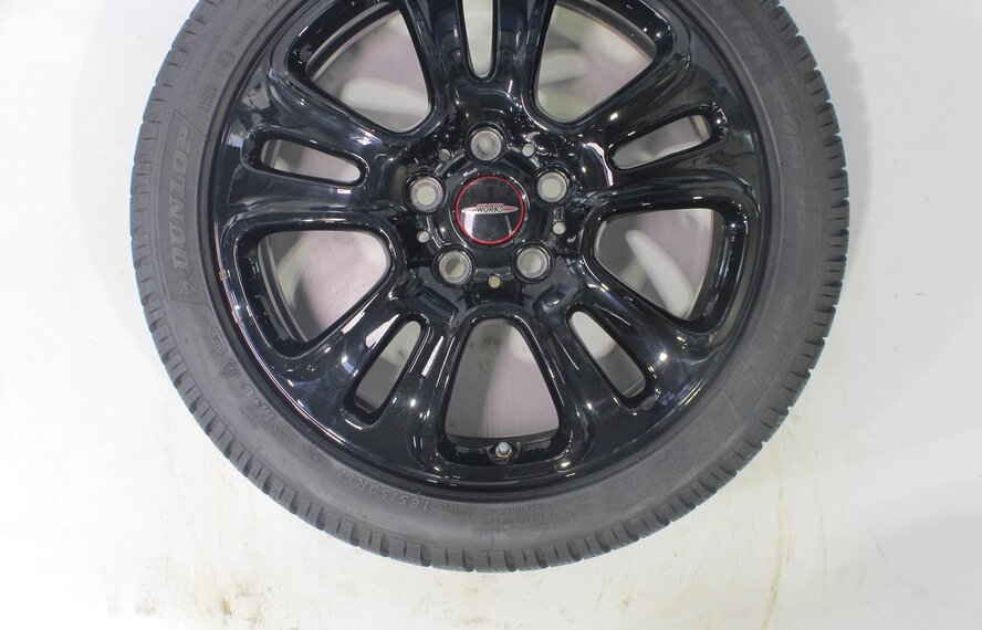 Mini Cooper / S / One / Cabrio F55 F56 F57 JCW510 17 inch velgen Dunlop Runflat Winterbanden Origineel