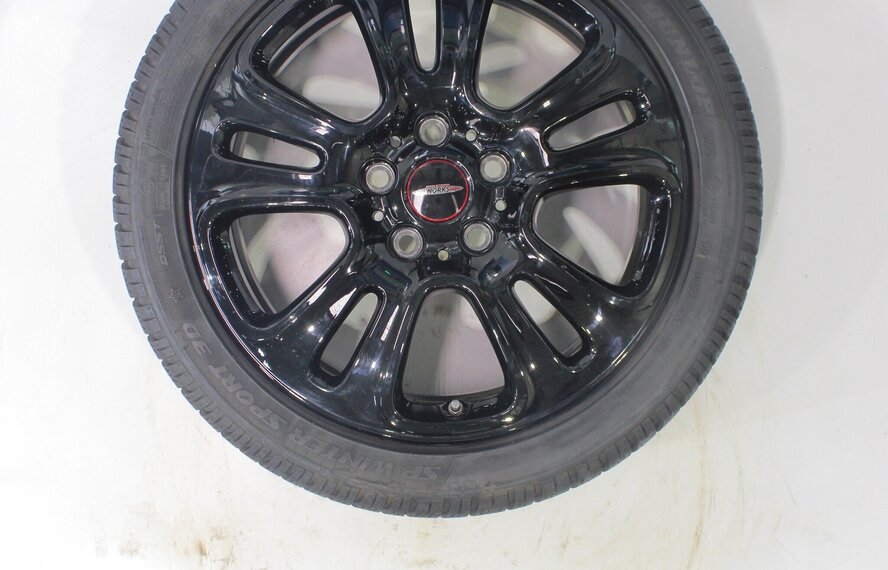 Mini Cooper / S / One / Cabrio F55 F56 F57 JCW510 17 inch velgen Dunlop Runflat Winterbanden Origineel