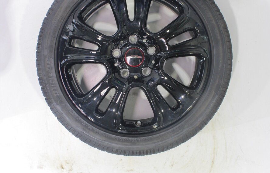 Mini Mini Cooper / S / One / Cabrio F55 F56 F57 JCW510 17 inch velgen Dunlop Runflat Winterbanden Origineel