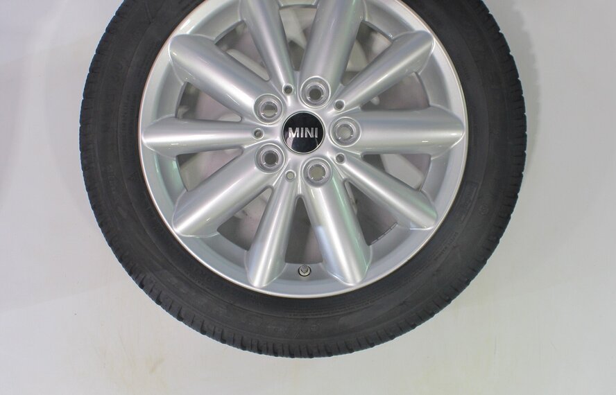 Mini Mini Cooper / S / One / Cabrio F55 F56 F57 508 16 inch velgen Dunlop Runflat Winterbanden Origineel