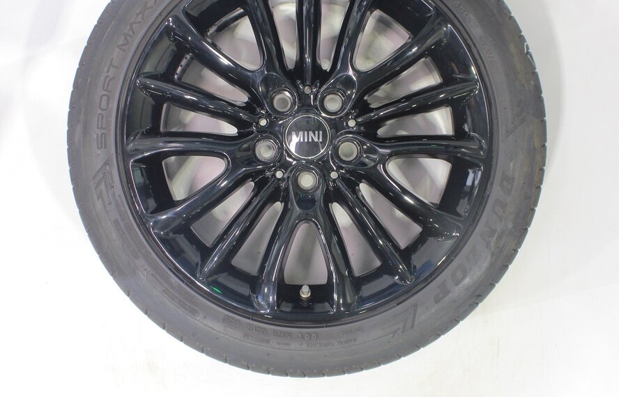 Mini Clubman F54 519 17 inch velgen Dunlop Zomerbanden Origineel