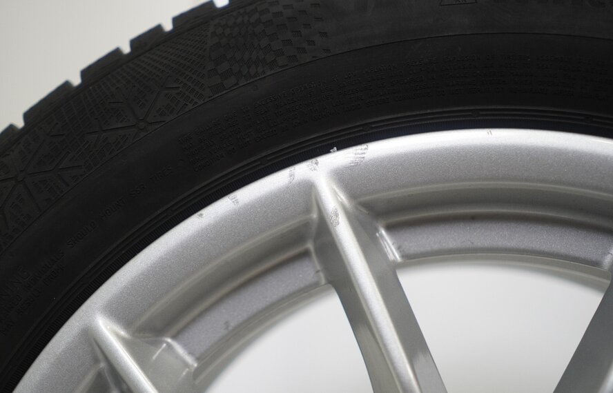 BMW BMW 2 serie 3 serie 4 serie G20 G21 G22 G42 774 16 inch velgen Continental Runflat Winterbanden Origineel