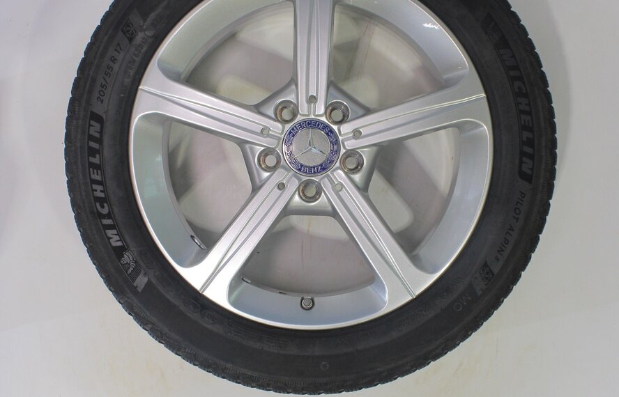 Mercedes Mercedes A B CLA Klasse W177 C118 W247 17 inch velgen Michelin Winterbanden Origineel