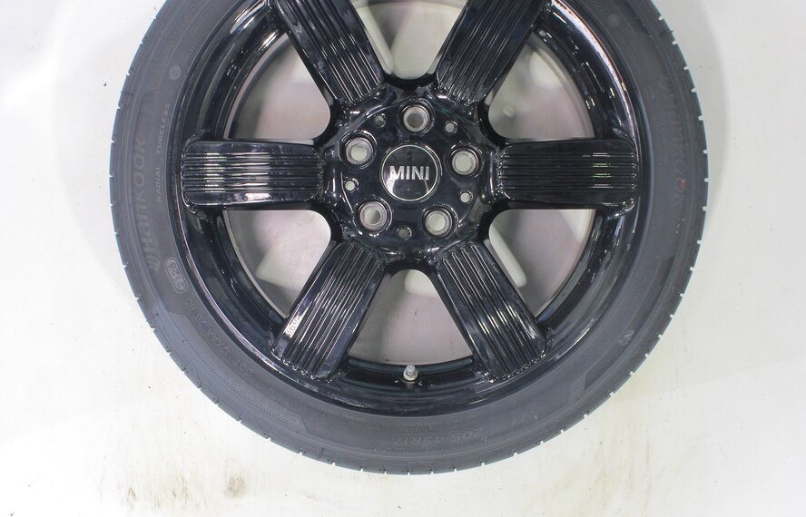Mini Cooper / S / One / Cabrio F55 F56 F57 525 17 inch velgen Hankook Runflat Zomerbanden Nieuw Origineel