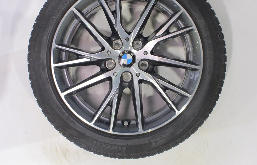 BMW BMW 1 2 serie F40 F44 2 serie Gran Coupe 489 17 inch velgen Pirelli Winterbanden Origineel