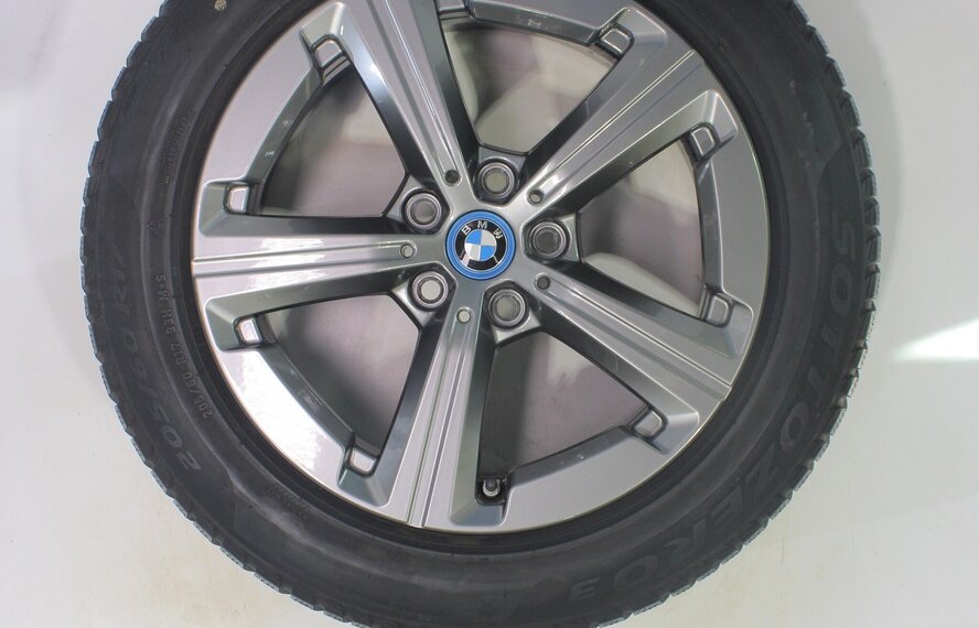 BMW BMW 2 serie U06 Active Tourer 875 17 inch velgen Pirelli Winterbanden Nieuw Origineel