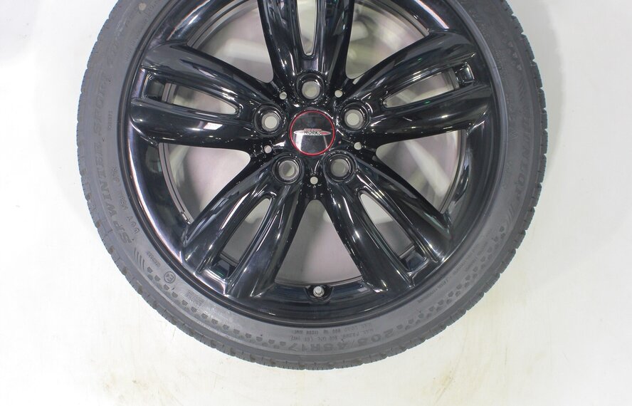 Mini Cooper / S / One / Cabrio F55 F56 F57 JCW501 17 inch velgen Dunlop Runflat Winterbanden Origineel