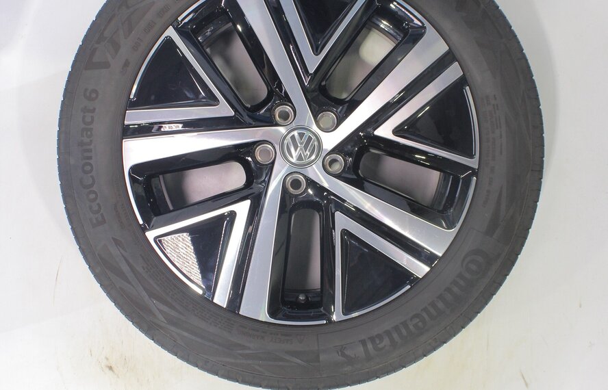 Volkswagen Volkswagen T-Cross 2GM 17 inch velgen Continental Zomerbanden Origineel
