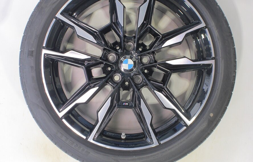 BMW BMW 4 serie i4 G26 861M 19 inch velgen Pirelli Runflat Zomerbanden Origineel