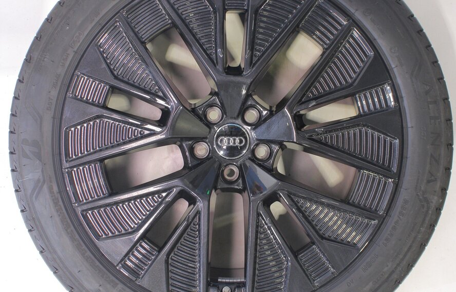 Audi Audi e-tron GE Q8 e-tron 21 inch velgen Bridgestone Zomerbanden Nieuw Origineel