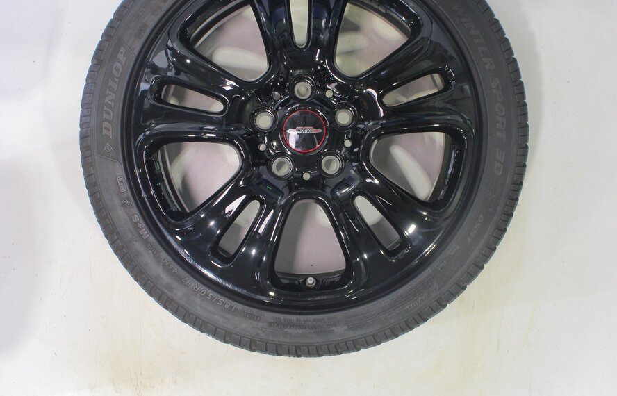 Mini Cooper / S / One / Cabrio F55 F56 F57 JCW510 17 inch velgen Dunlop Runflat Winterbanden Origineel