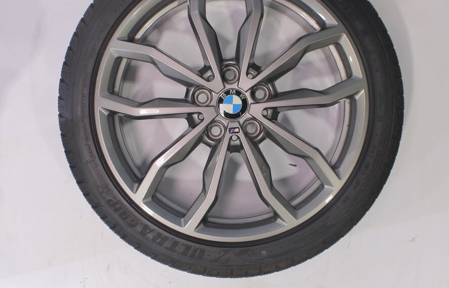 BMW BMW 1 2 serie F40 F44 2 serie Gran Coupe 711M 18 inch velgen Goodyear Winterbanden Origineel