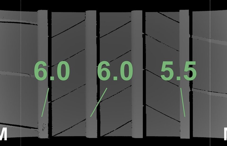 Audi Audi Q5 SQ5 80A 19 inch velgen Bridgestone Zomerbanden Origineel